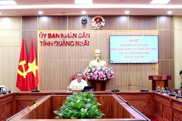 UBND tỉnh họp cho ý kiến về phương án triển khai Phòng họp không giấy trong hoạt động của các cơ quan nhà nước