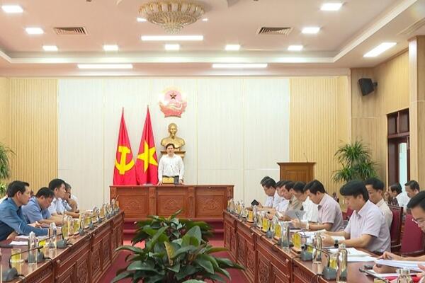 Họp nghe báo cáo kết quả thực hiện công tác bồi thường, GPMB dự án cao tốc Bắc Nam đoạn Quảng Ngãi- Hoài Nhơn